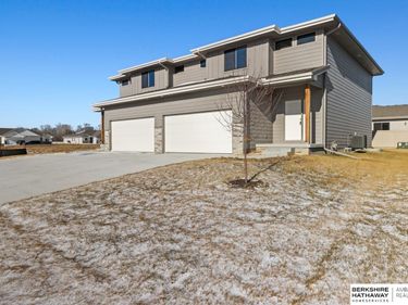 14810 Willow Street , Bennington, NE 68007