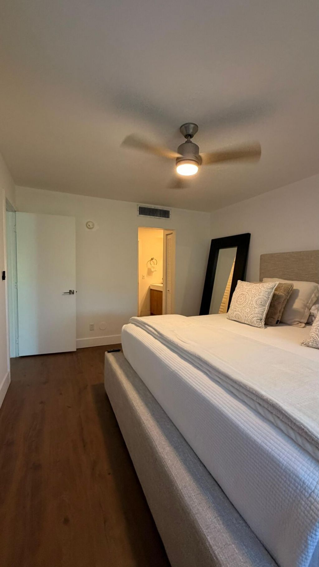 5750 NW 64th Avenue, Unit 305, Tamarac, FL 33319 Photo