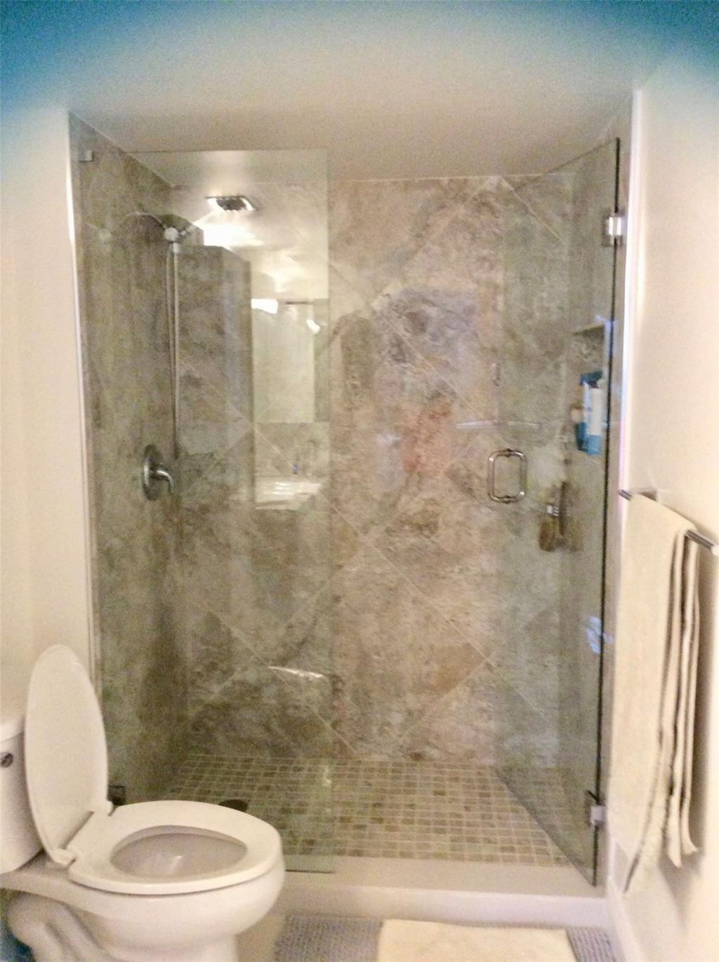 2220 N Cypress Bend Drive, Unit 104, Pompano Beach, FL 33069 Photo