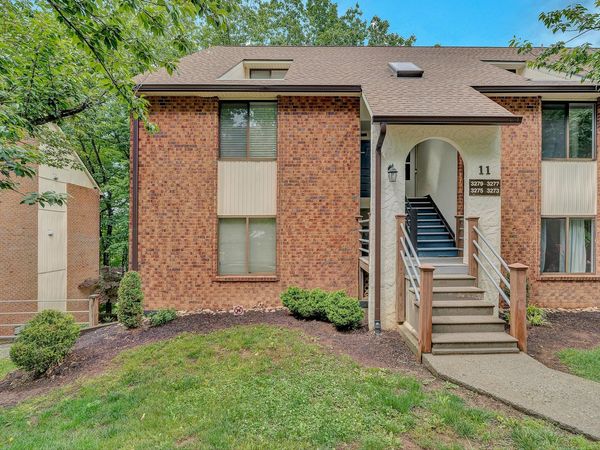 3273 Forest Ridge RD , Roanoke, VA 24018