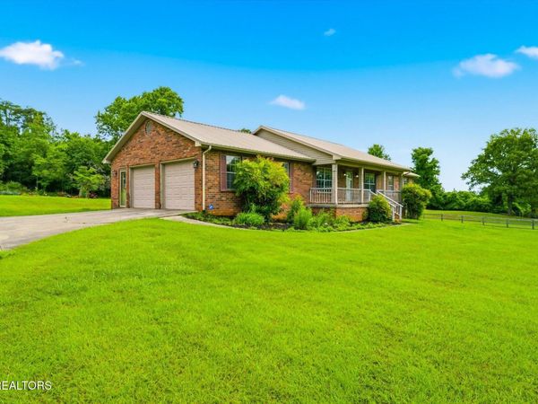 3145 Abbott Rd, Maryville, TN 37803