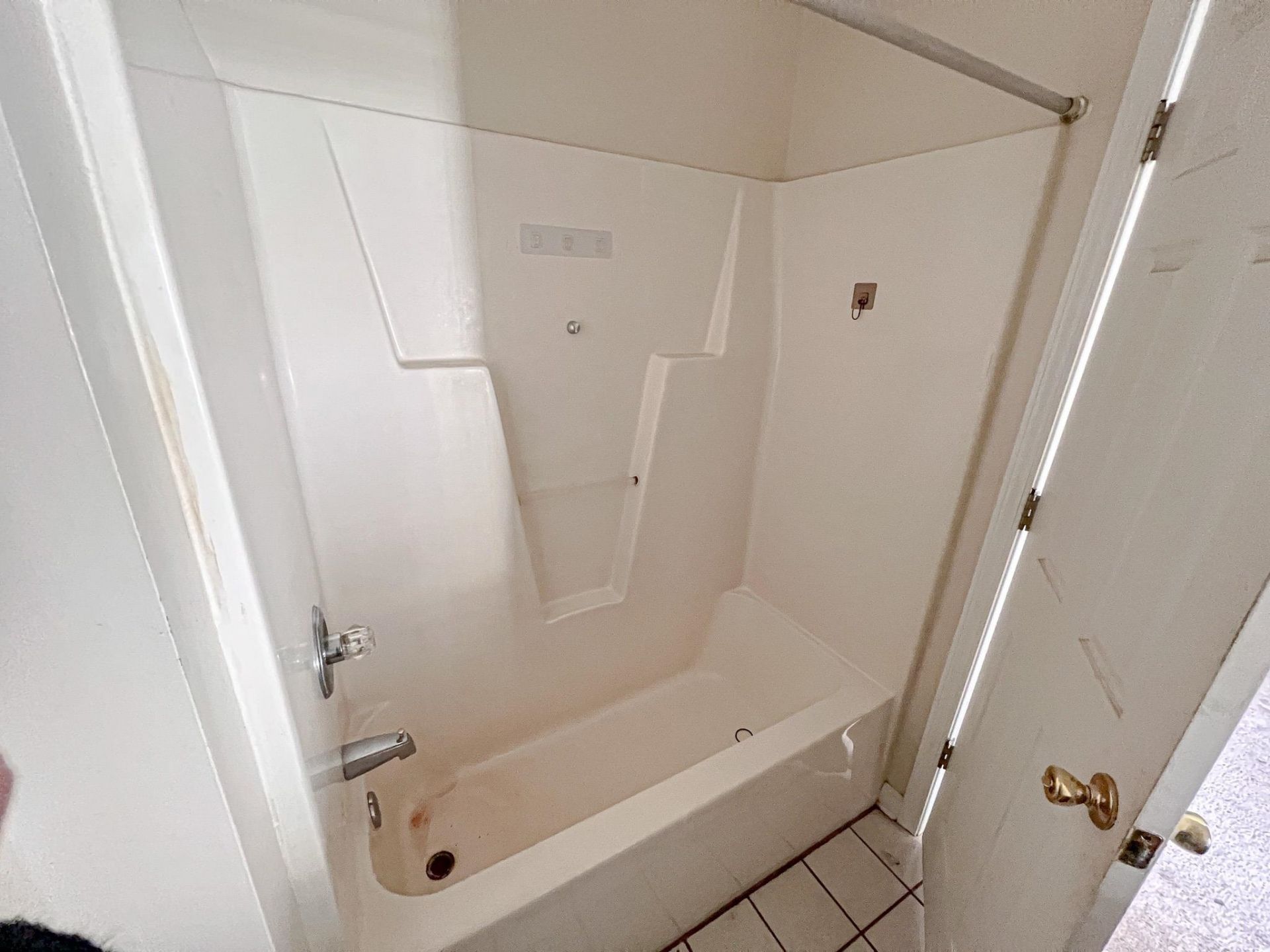 9530 Leeds Circle Photo 13