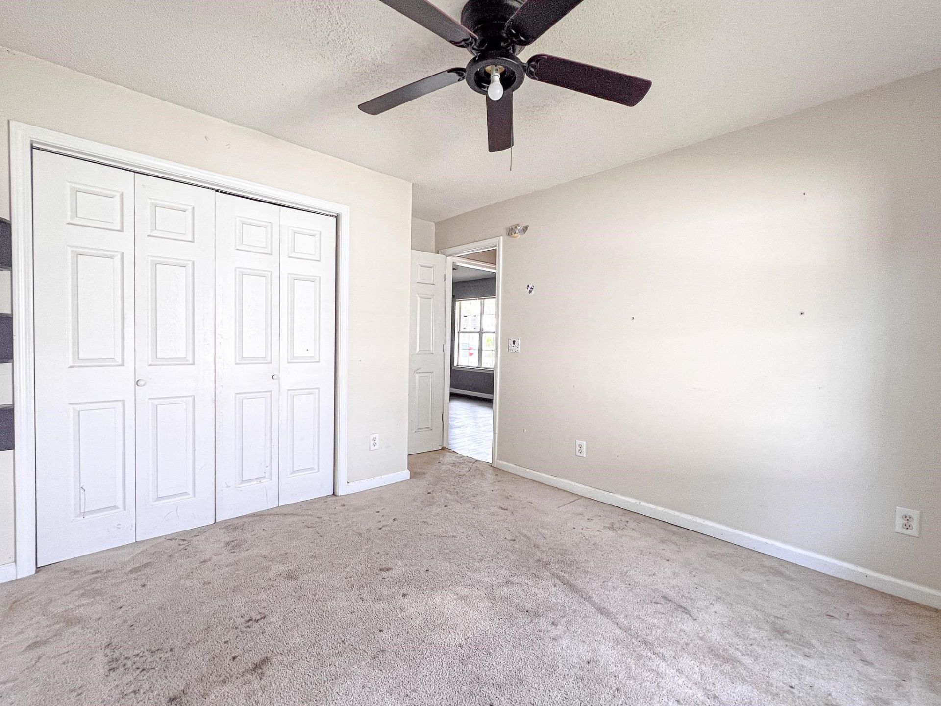 9530 Leeds Circle Photo 15