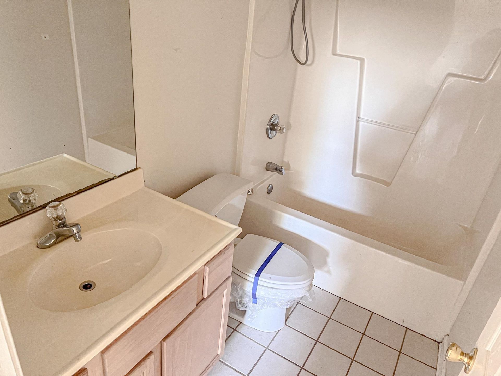 9530 Leeds Circle Photo 17