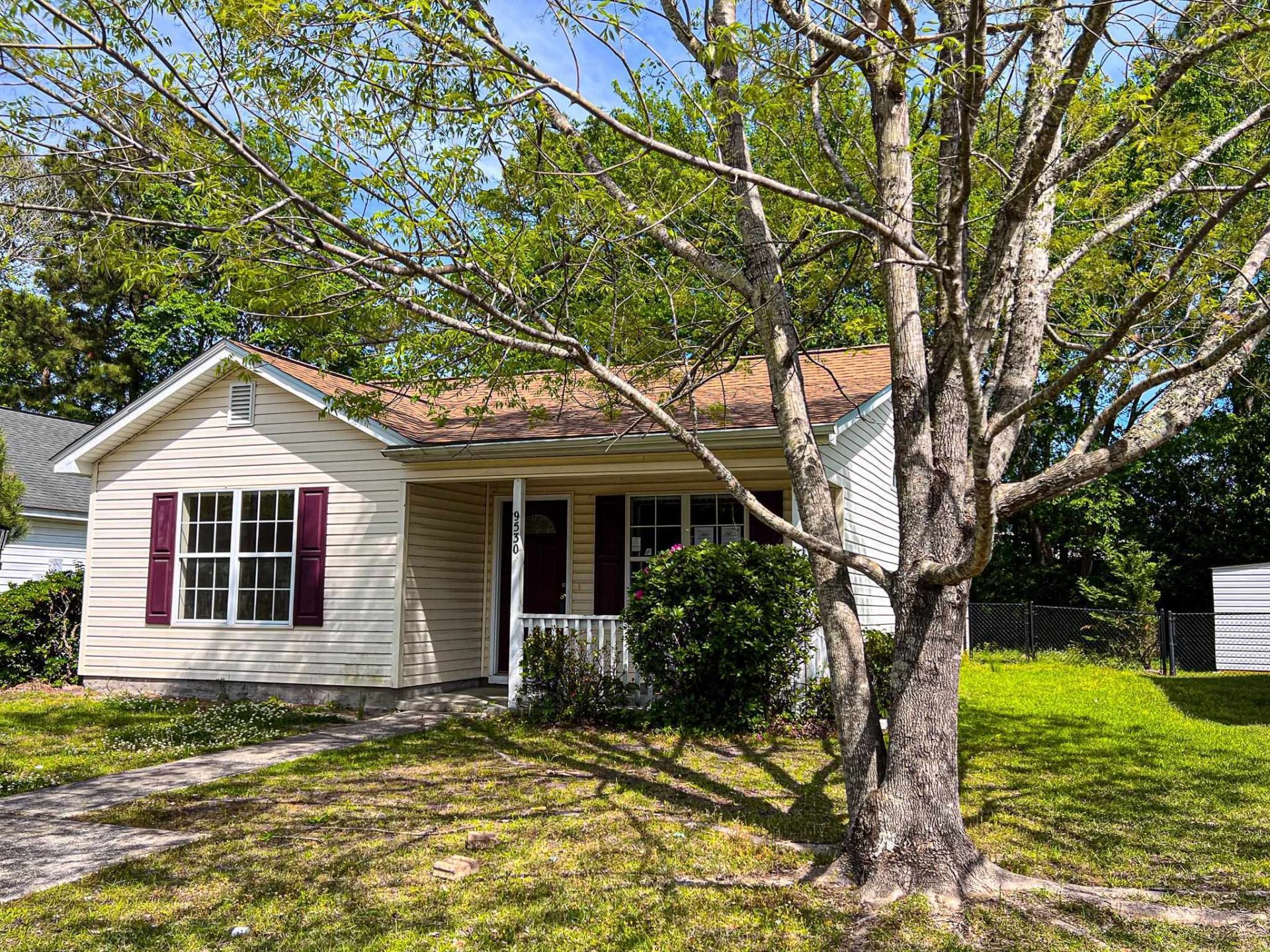 9530 Leeds Circle Photo 4