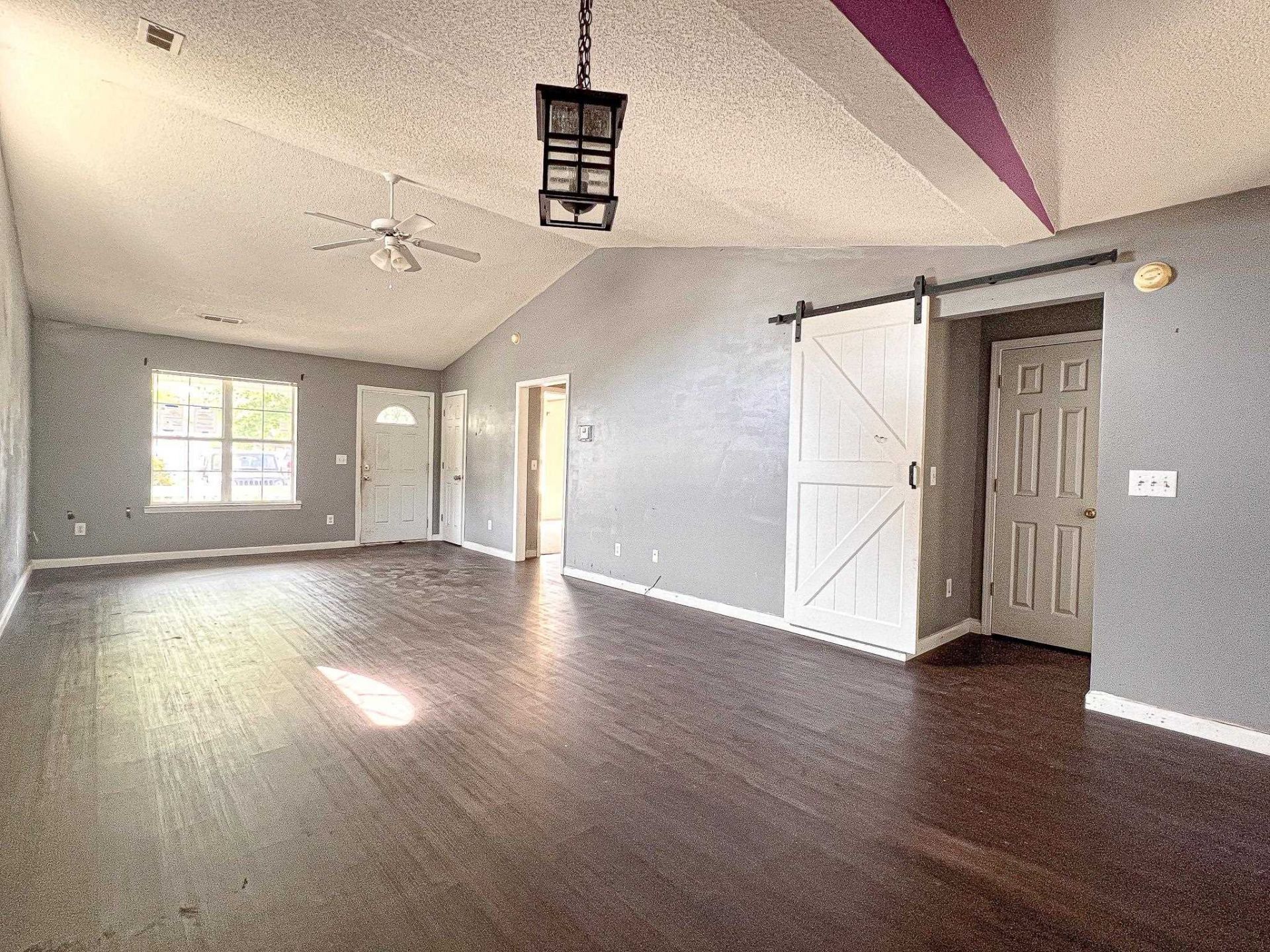 9530 Leeds Circle Photo 6