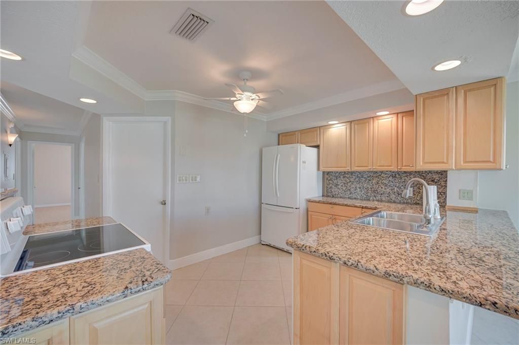 3374 N Key Dr, Unit 5, North Fort Myers, FL 33903 Photo