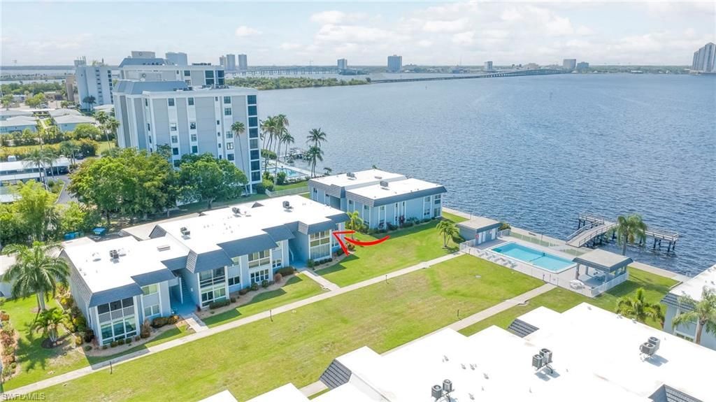 3374 N Key Dr, Unit 5, North Fort Myers, FL 33903 Photo
