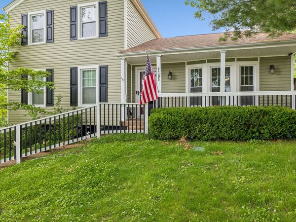 1105 Blythe Ct E, Nashville, TN 37221