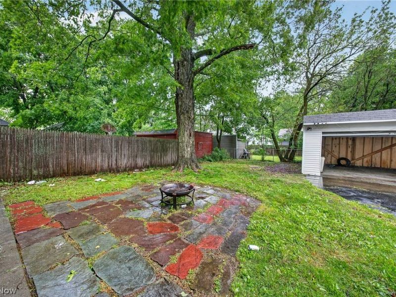 3954 Bluestone Road, Cleveland Heights, OH 44121 Photo 5