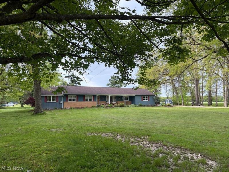 11449 Island Creek Drive, Beloit, OH 44609 Photo 3