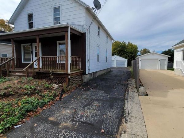 2010 LINCOLN STREET, Two Rivers, WI 54241