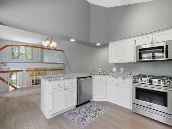 14917 45th Avenue N, Plymouth, MN 55446