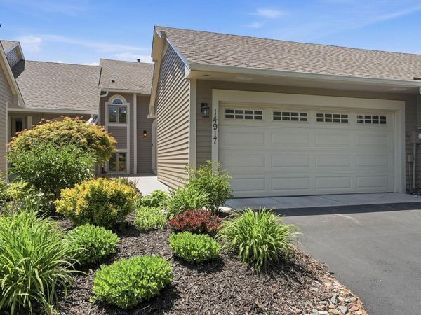 14917 45th Avenue N, Plymouth, MN 55446