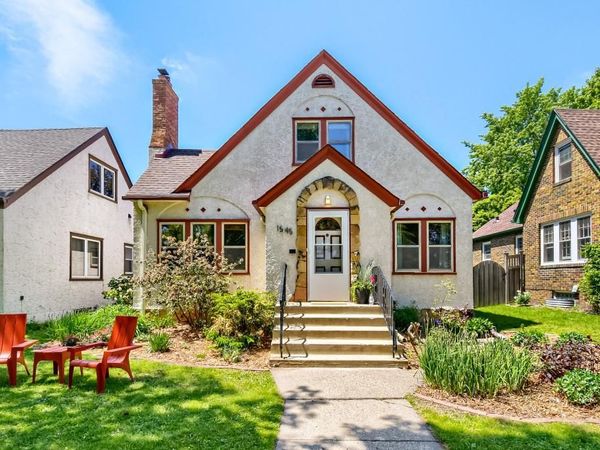 1545 Simpson Street, Saint Paul, MN 55108