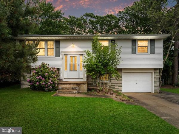 9 COOPER DRIVE, SOMERS POINT, NJ 08244