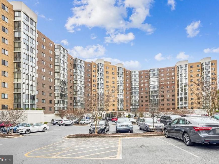 15100 Interlachen Drive , Unit 4-702, Silver Spring, MD 20906 Main Photo