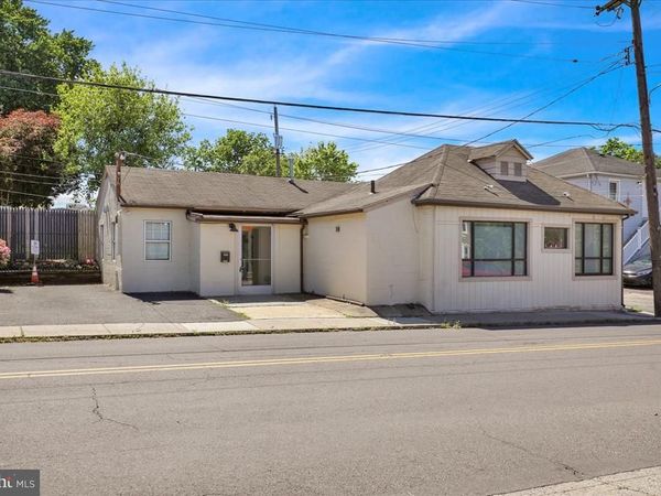 318 STATE STREET, POTTSTOWN, PA 19464