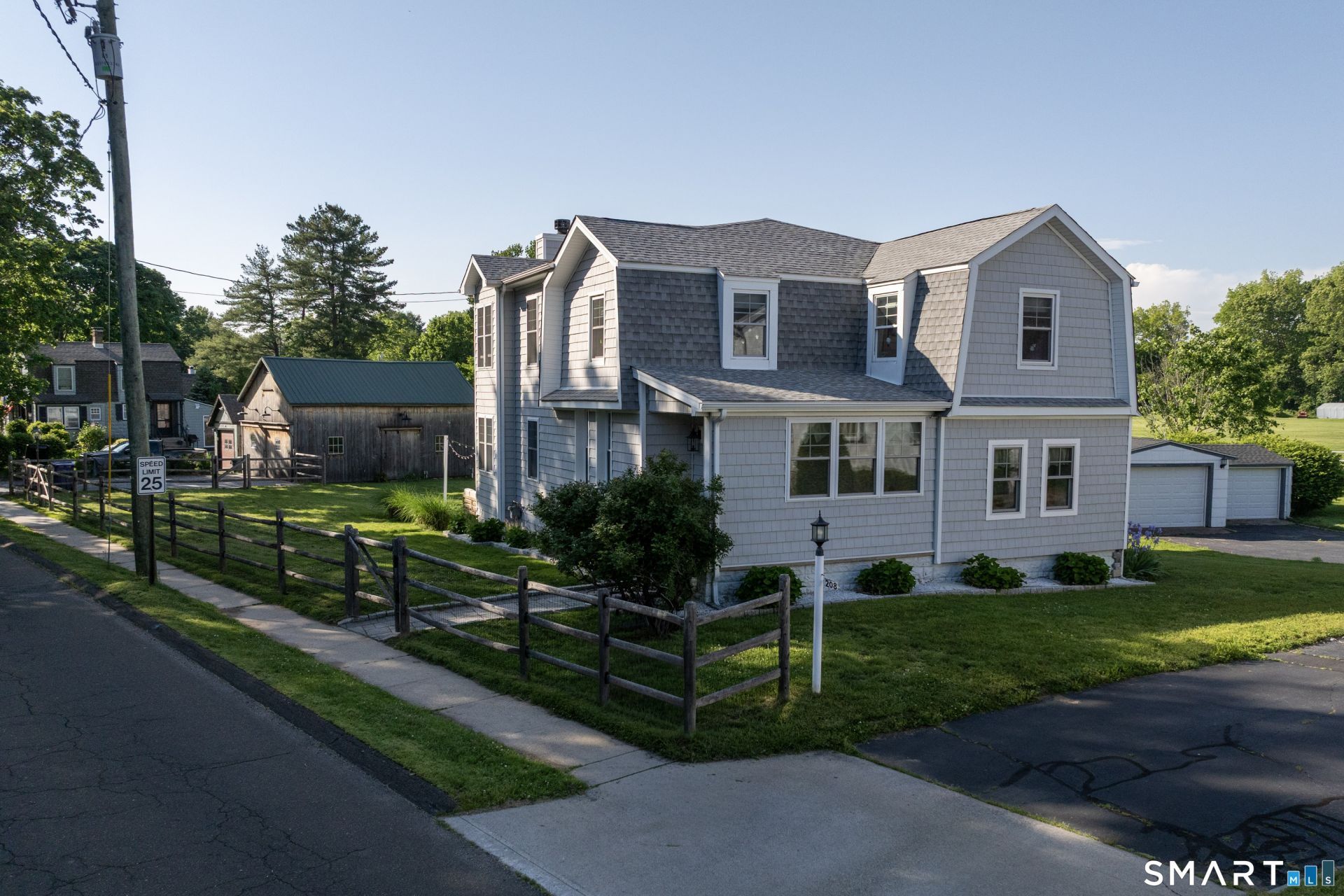 168 Union, Guilford, CT 06437 Main Photo