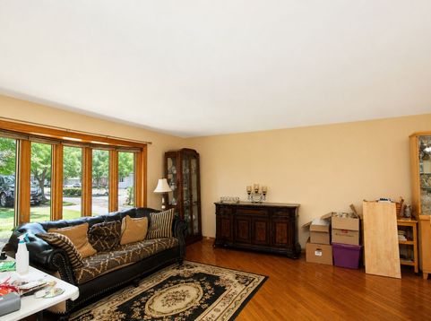 Main Photo