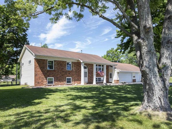11113 N PRINCEVILLE-JUBILEE Road, Brimfield, IL 61517
