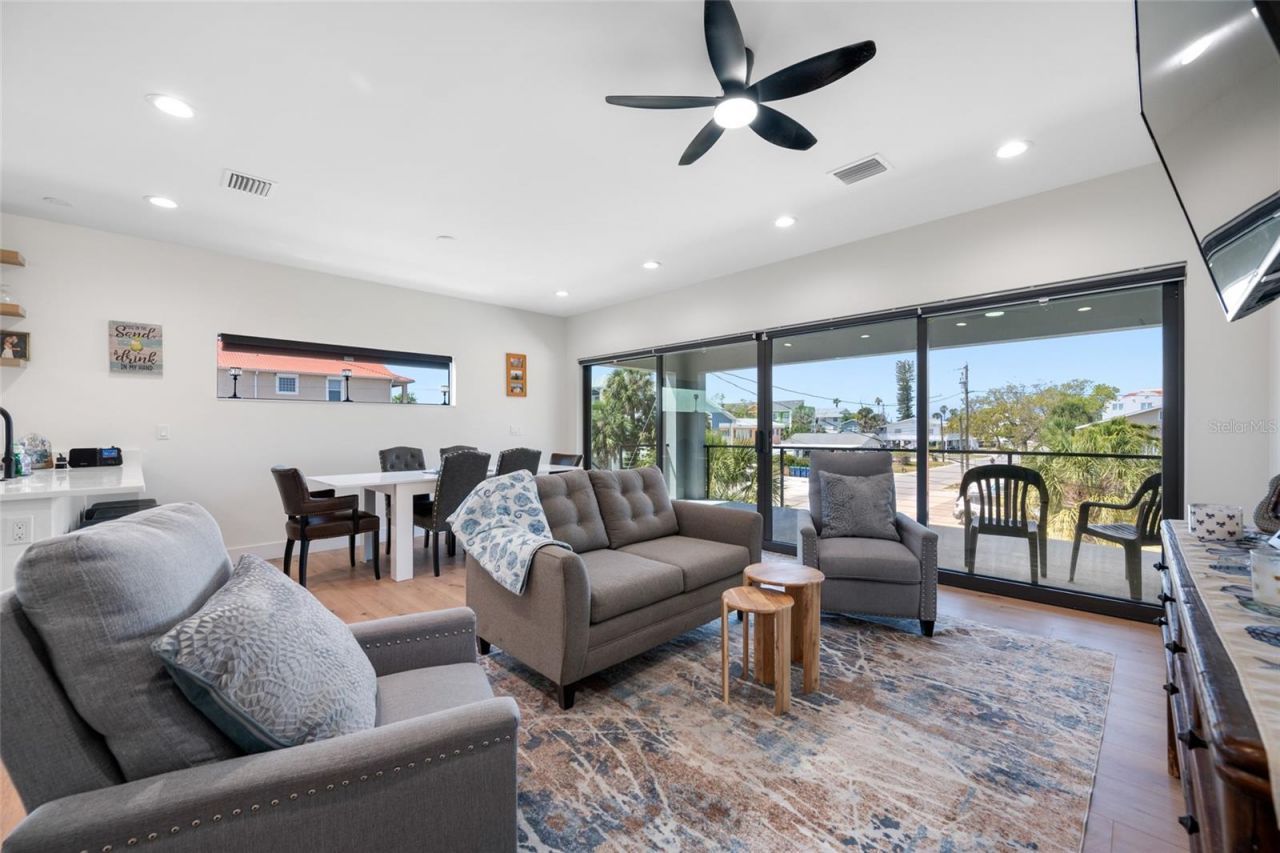 2200 Bay Boulevard, Unit A, Indian Rocks Beach, FL 33785 Photo