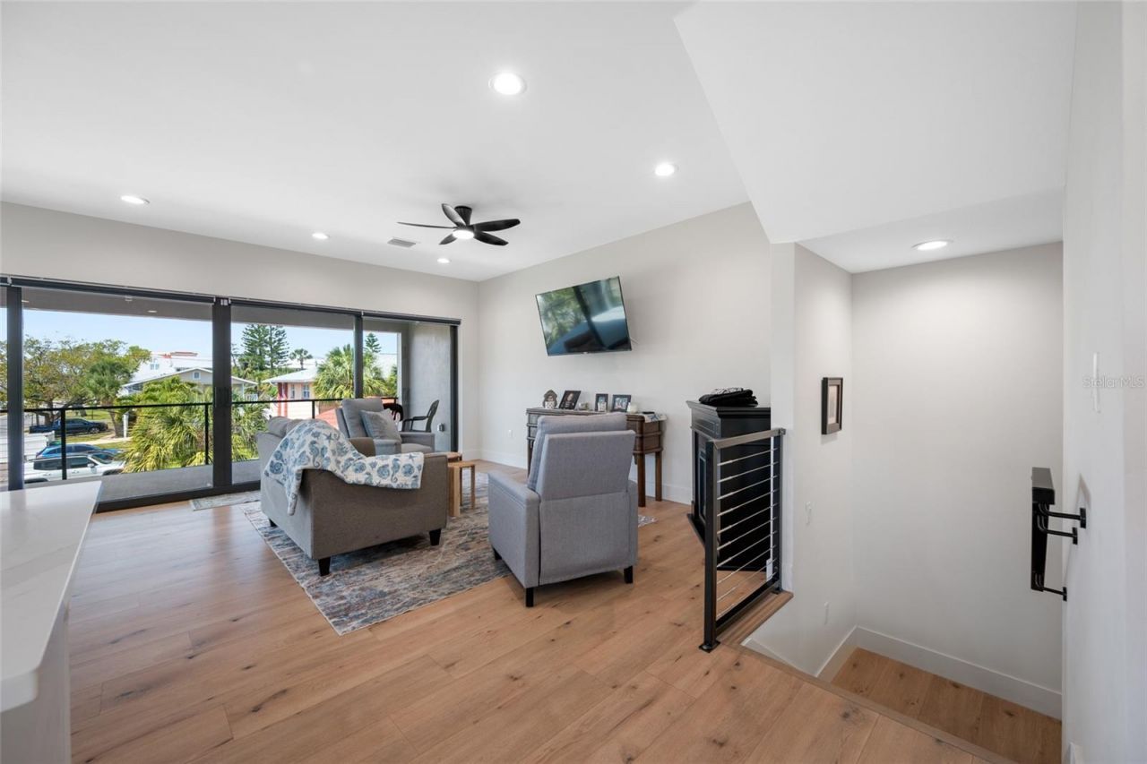 2200 Bay Boulevard, Unit A, Indian Rocks Beach, FL 33785 Photo