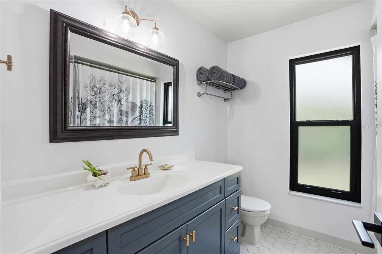 5837 Tallowood Circle, Fort Myers, FL 33919 Photo