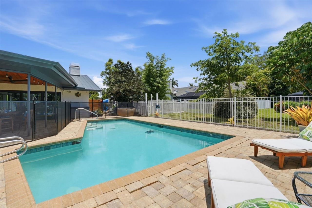 5837 Tallowood Circle, Fort Myers, FL 33919 Photo