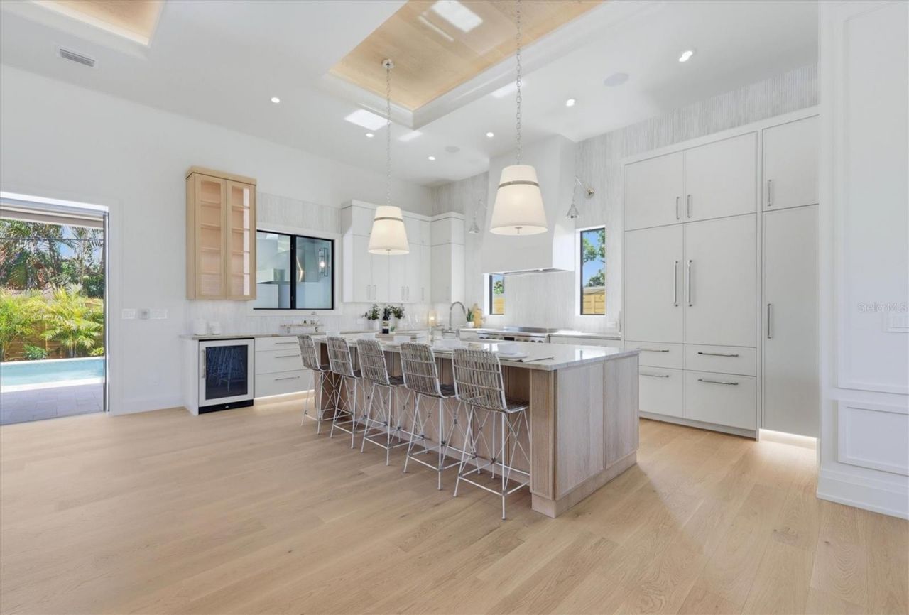 2531 Wisteria Street, Sarasota, FL 34239 Photo