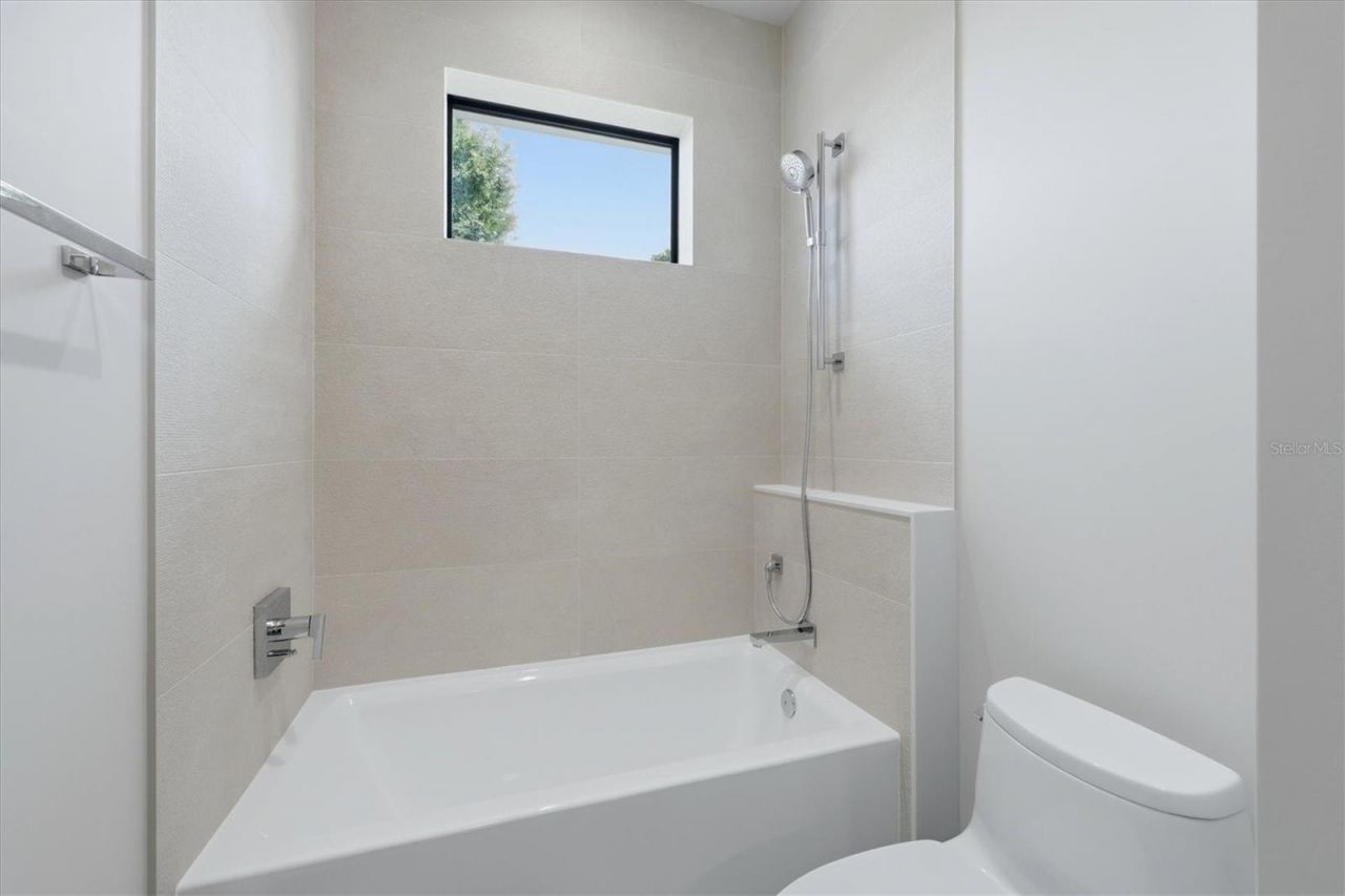 2531 Wisteria Street, Sarasota, FL 34239 Photo