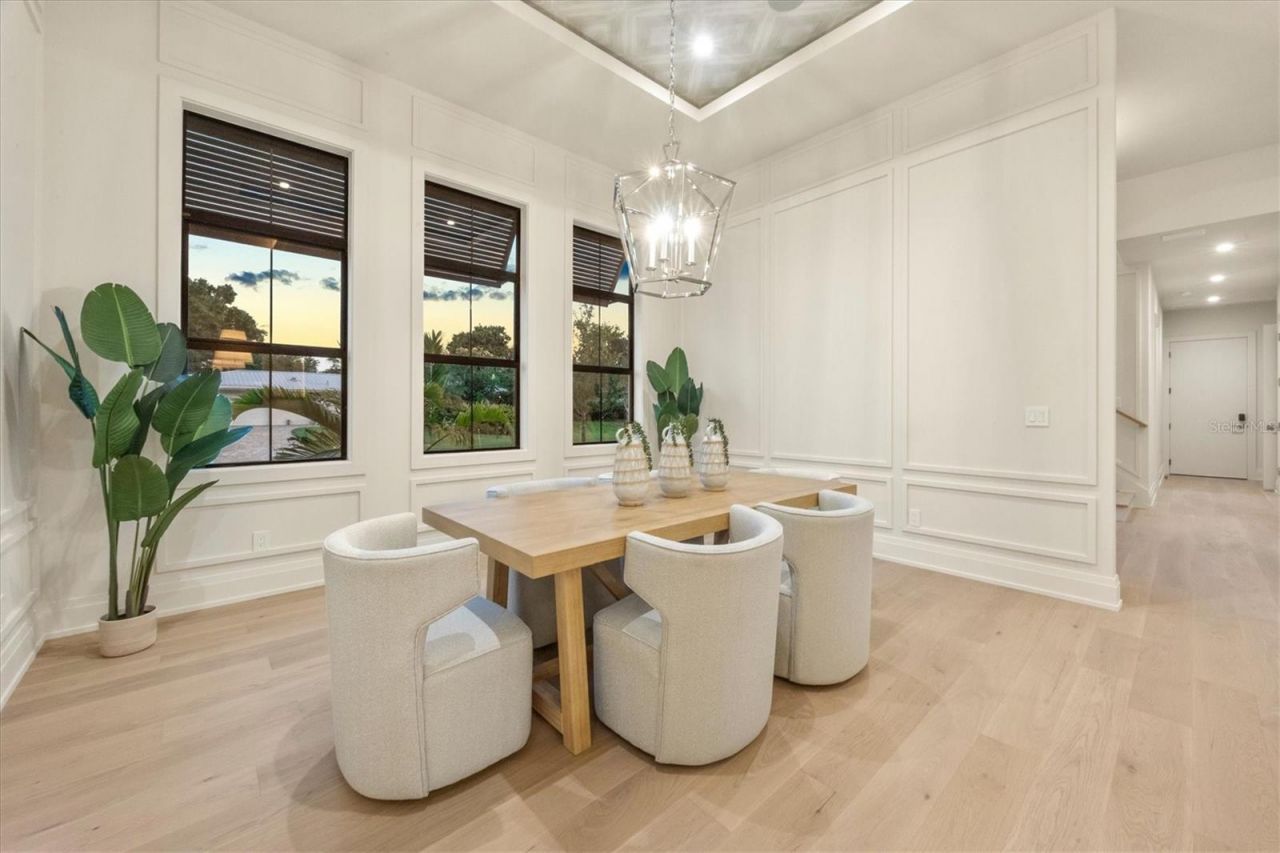 2531 Wisteria Street, Sarasota, FL 34239 Photo