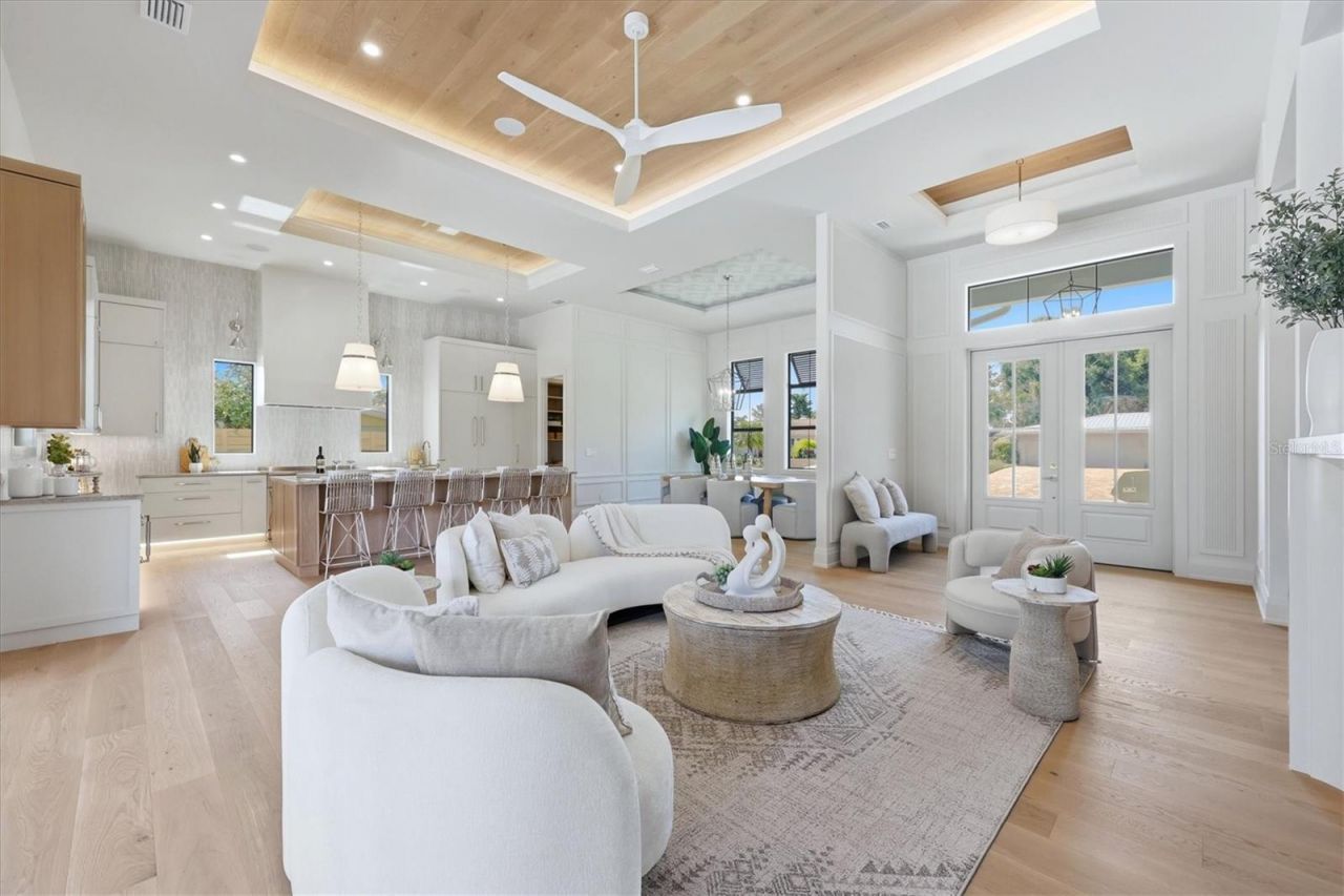 2531 Wisteria Street, Sarasota, FL 34239 Photo