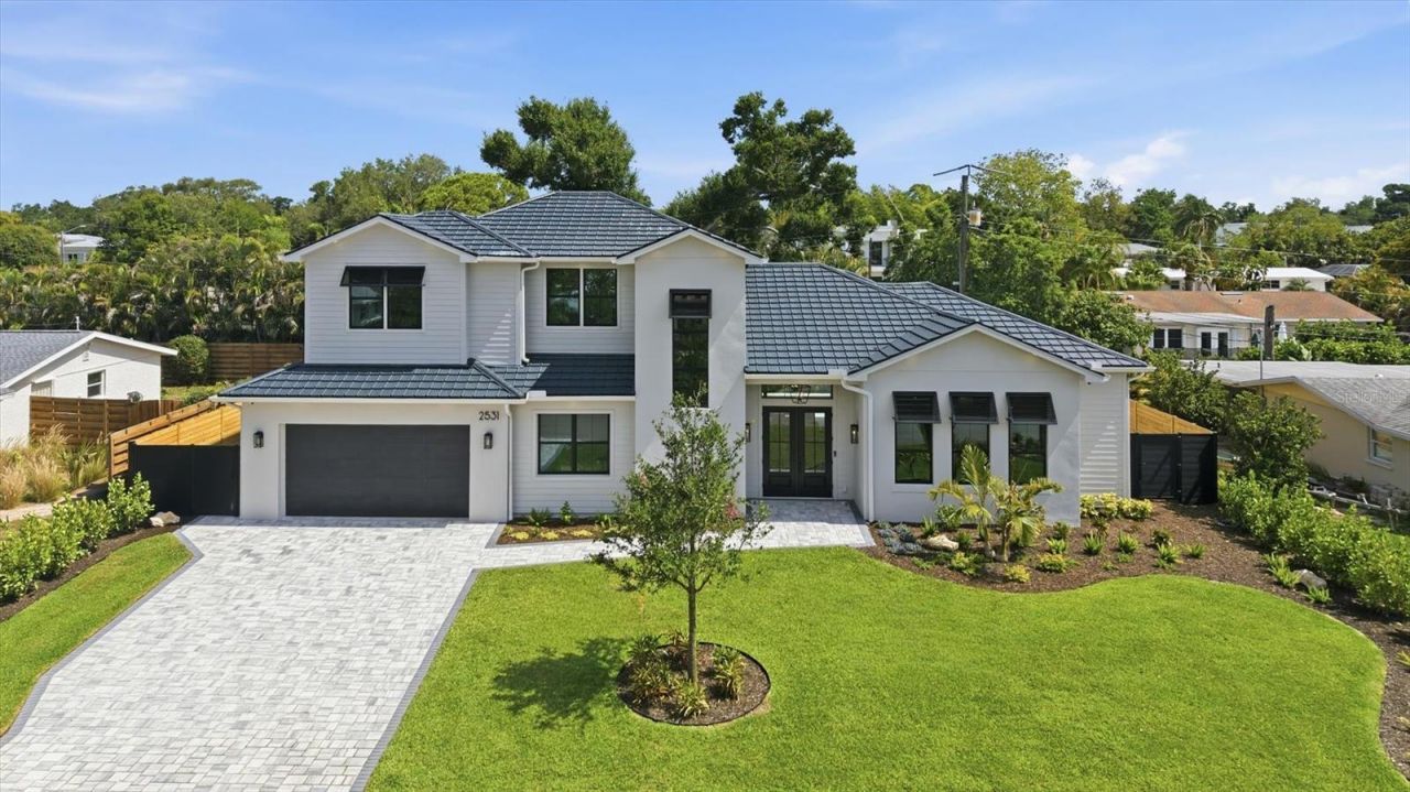 2531 Wisteria Street, Sarasota, FL 34239 Photo