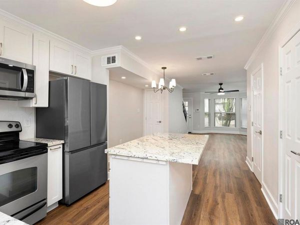 9506 Jefferson Hwy, Unit #15, Saint George, LA 70809