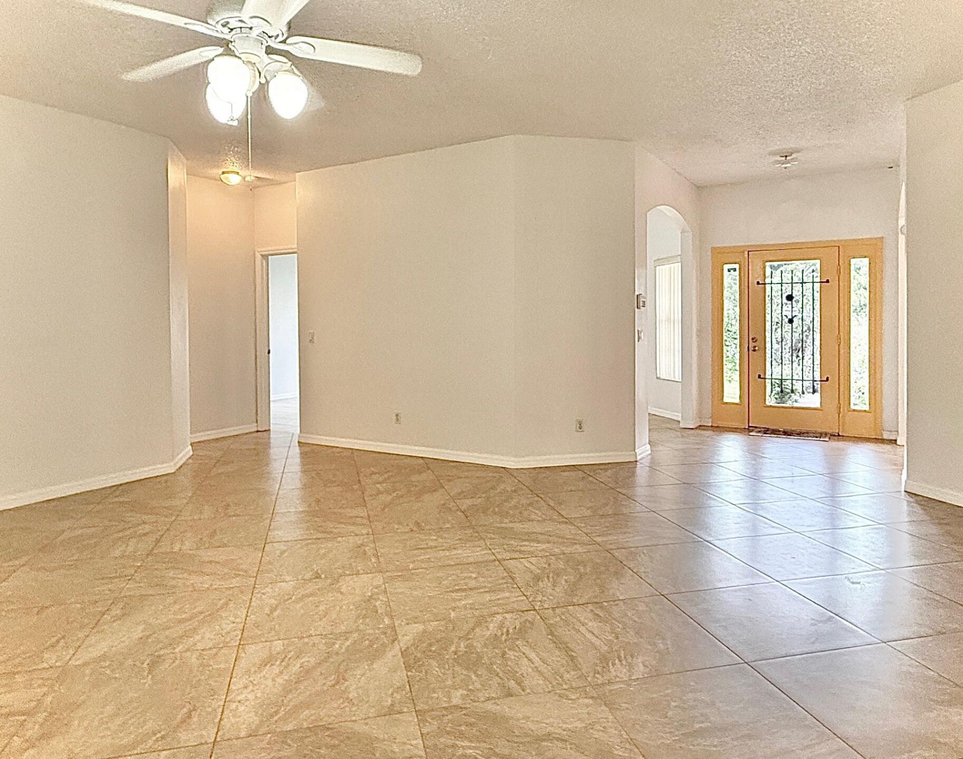 332 SW Glenwood Drive, Port Saint Lucie, FL 34984 Photo