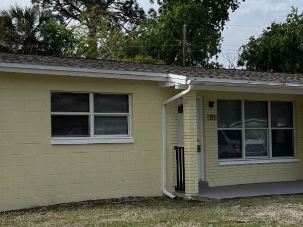 977 Poinsetta Street , Cocoa, FL 32927