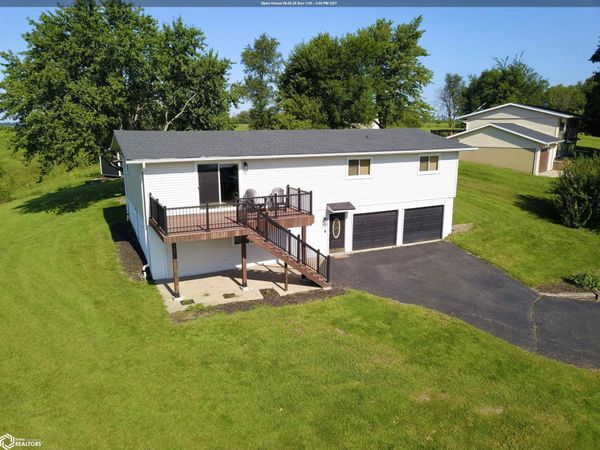 21 Eagle Drive, Oakland Acres, IA 50112