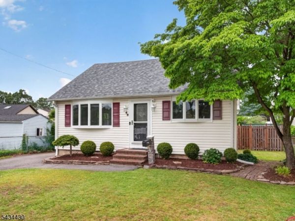 246 Hickory St, Washington, NJ 07676