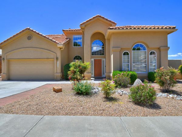 1400 White Rock Place NE, Albuquerque, NM 87112