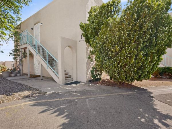 4709 Country Club Lane NW, Unit APT I10, Rio Rancho, NM 87114