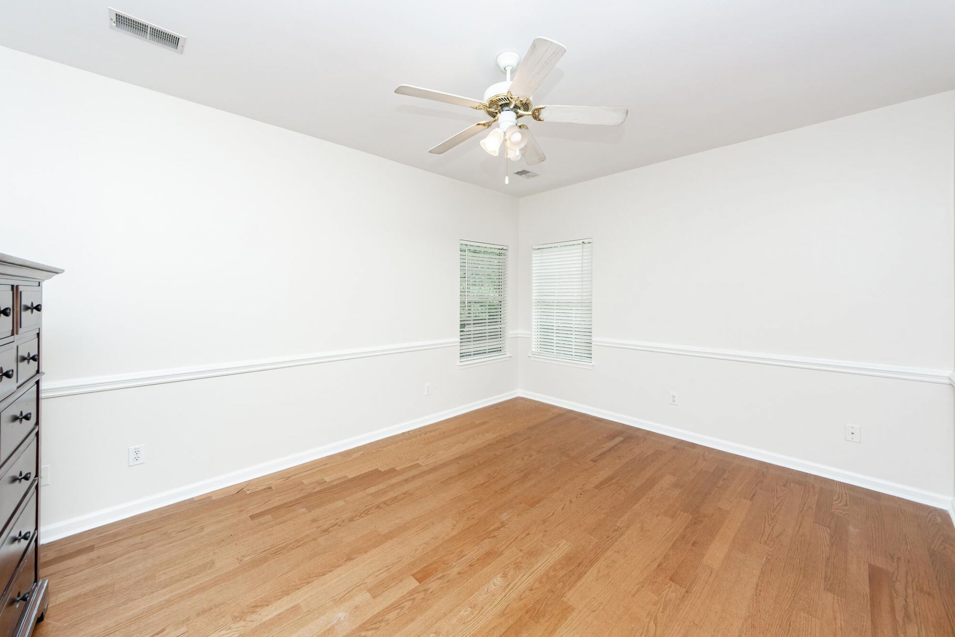 615 Majestic Oak Drive Photo 24