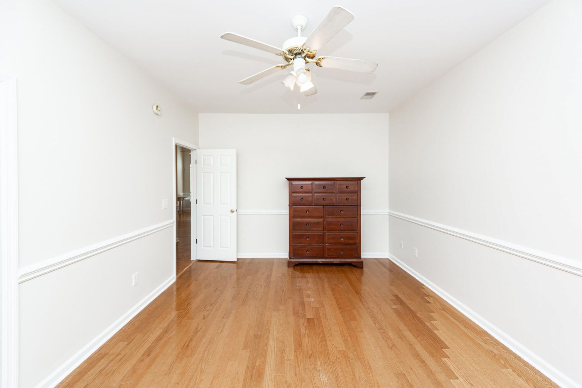615 Majestic Oak Drive Photo 26