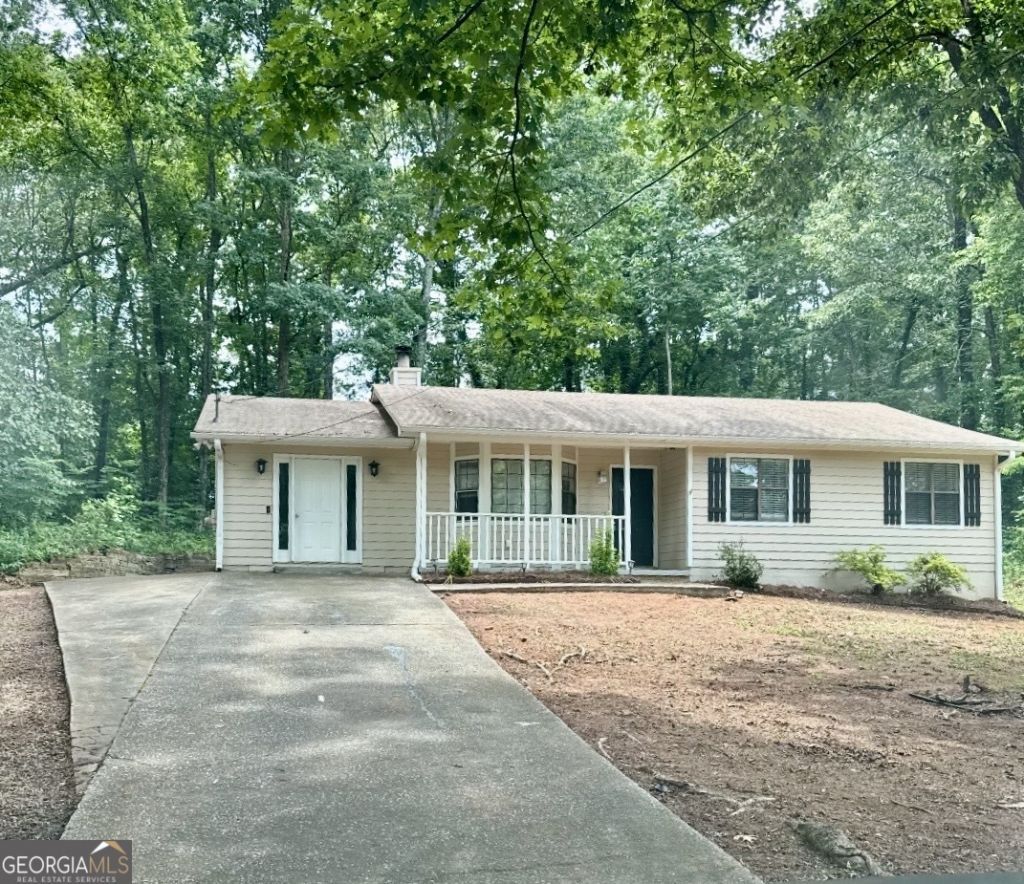 108 Hilltop Circle, Stockbridge, GA 30281 Main Photo