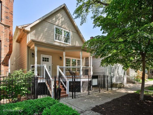 1938 W School Street, Chicago, IL 60657