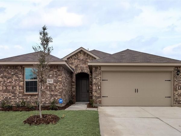 1131 Elijah Way, Dallas, TX 75253