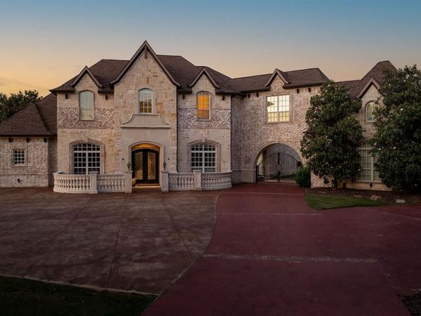 1709 Bison Meadow Lane, Heath, TX 75032