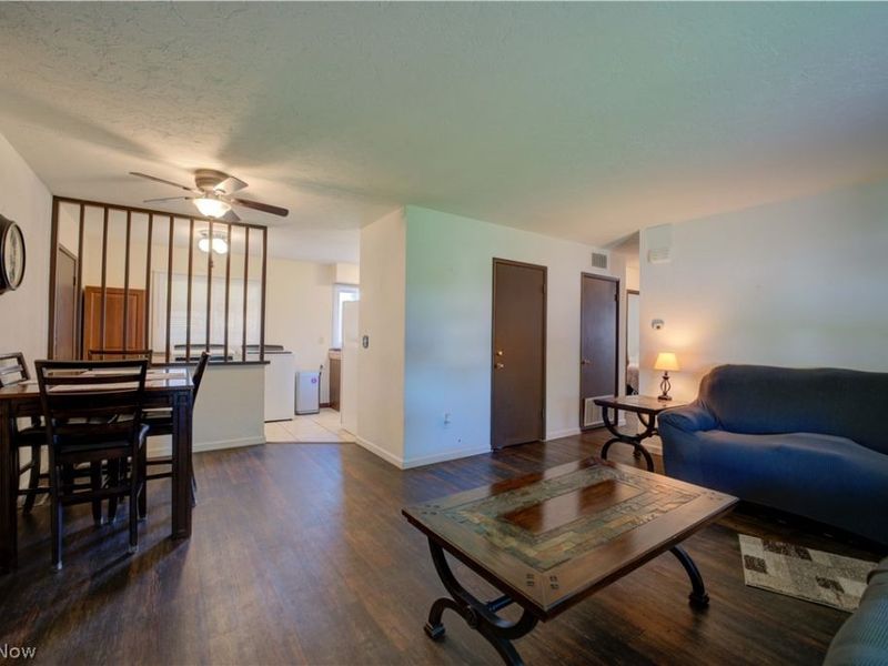 3805 N Hogan Drive, Lorain, OH 44053 Photo 5
