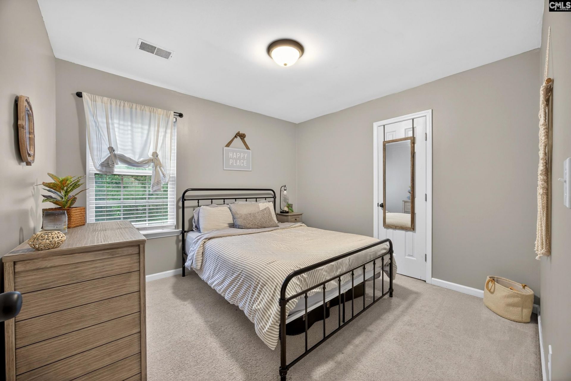 128 Beacon Lane Photo 36