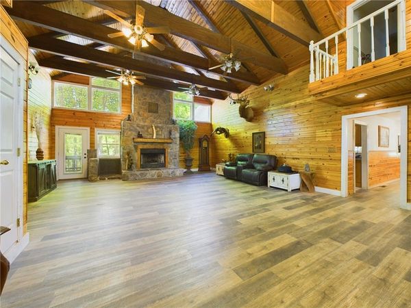 12883 Nickels Road , West Fork, AR 72774